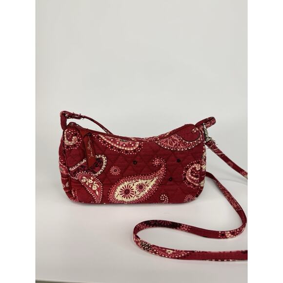 VTG Vera Bradley Mesa Red Quilted Cotton Small Crossbody Purse Paisley Bandanna - Picture 1 of 9